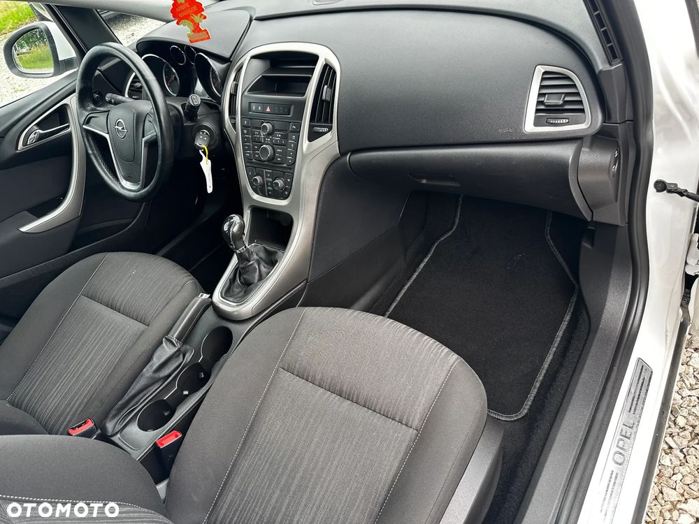 Opel Astra 1.4 EcoFLEX Edition - 11