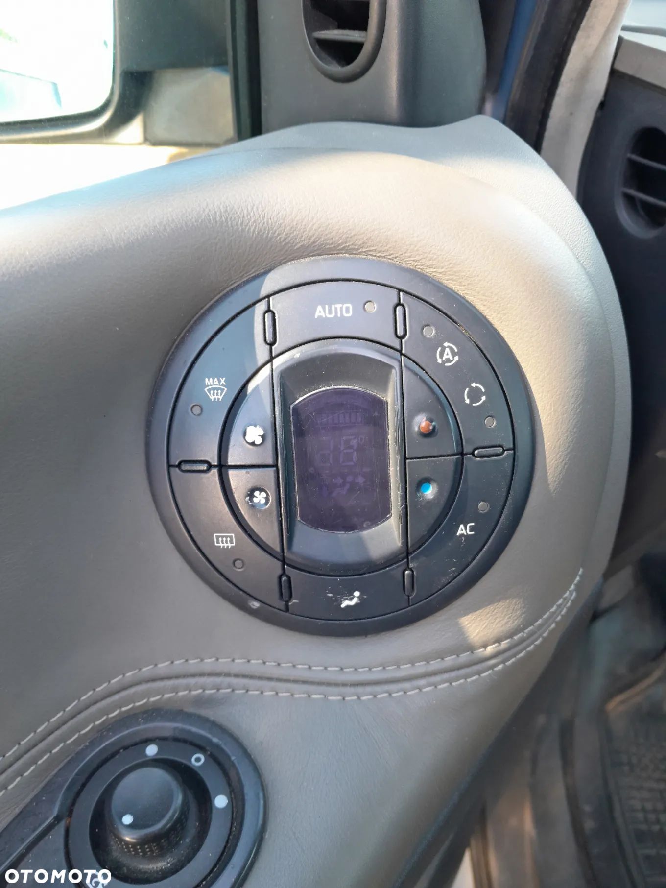 Panel klimatyzacji RENAULT Espace IV 03-14r. - 1