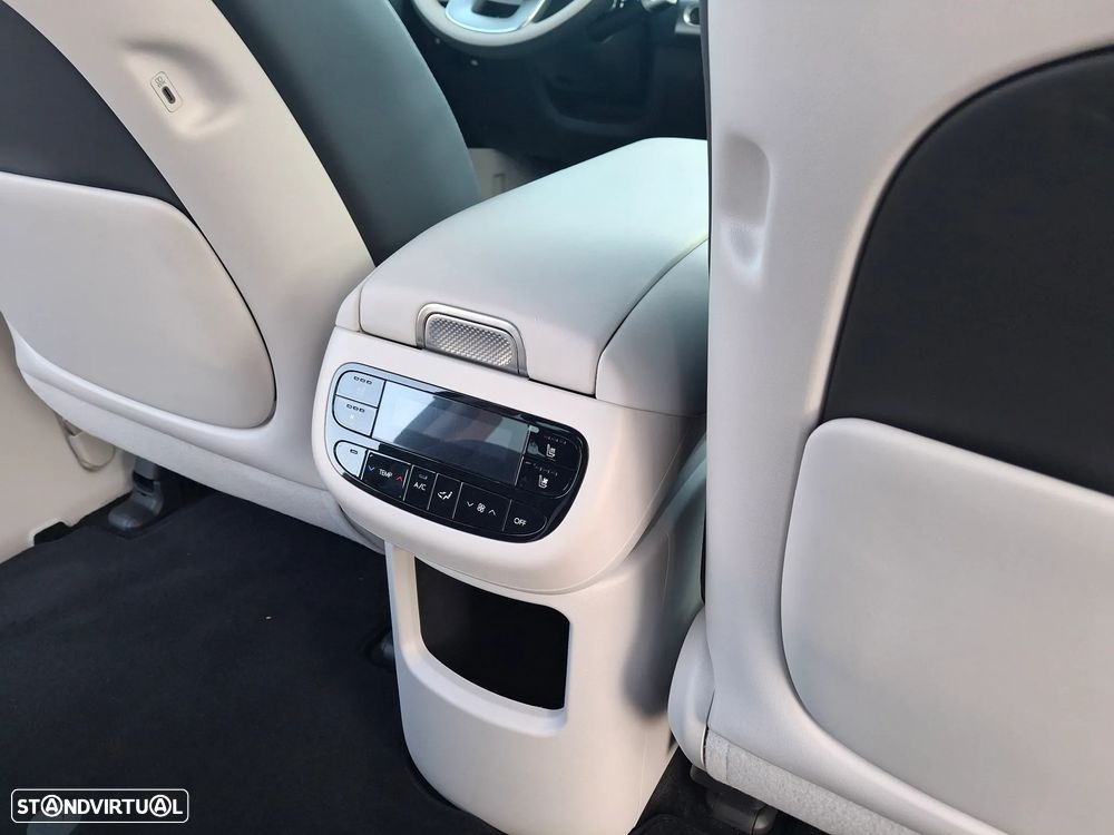 Hyundai Ioniq 9 110.3 kWh Calligraphy - 47