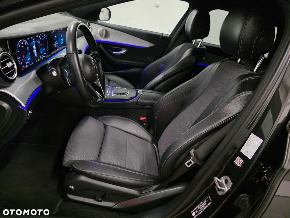 Mercedes-Benz Klasa E 300 de 4-Matic Exclusive - 7