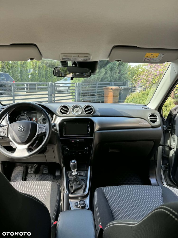 Suzuki Vitara - 11