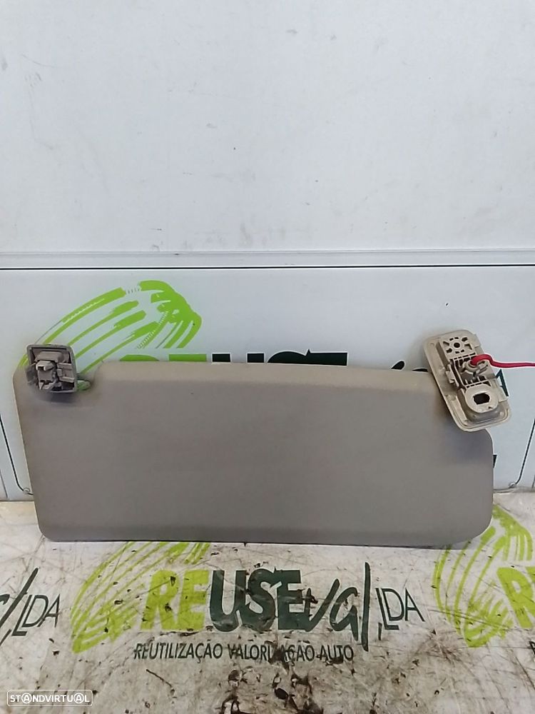 Pára-Sol Esq Fr Volvo C30 (533) - 2