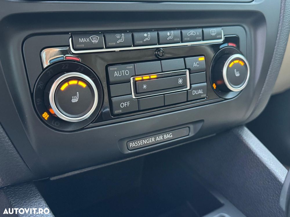 Volkswagen Jetta 1.6 TDI DSG Highline - 22