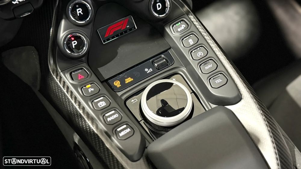 Aston Martin Vantage Coupe V8 F1 Edition - 36