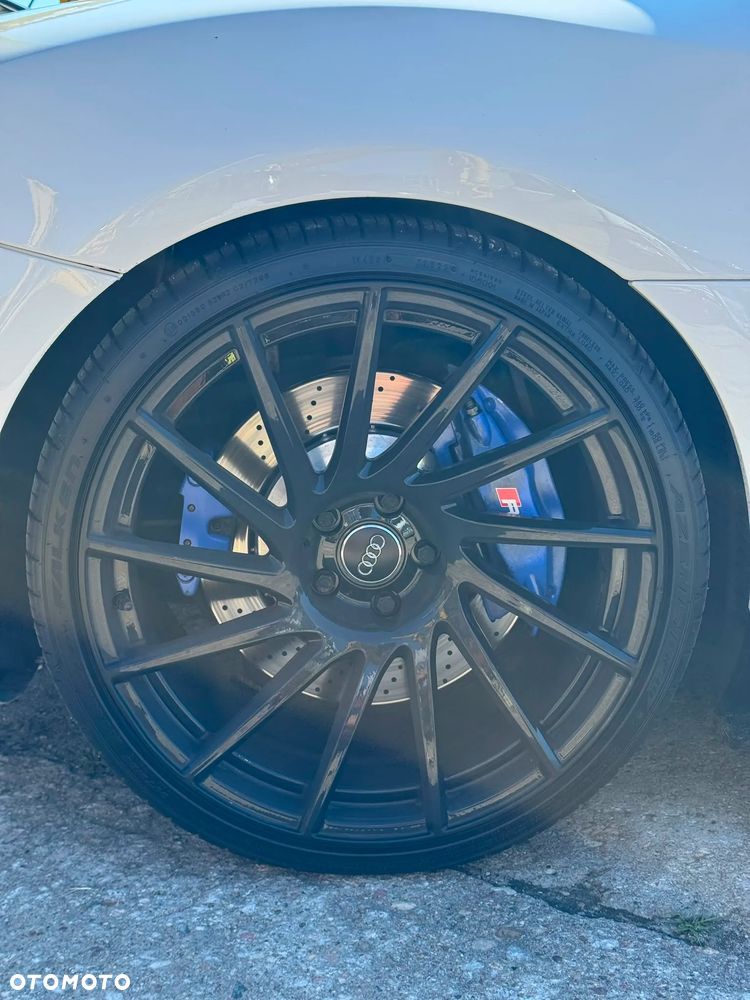 Audi R8 Coupé - 5