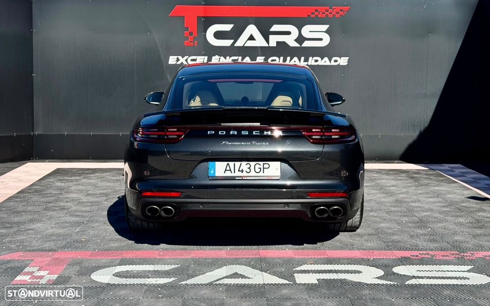 Porsche Panamera Turbo - 3