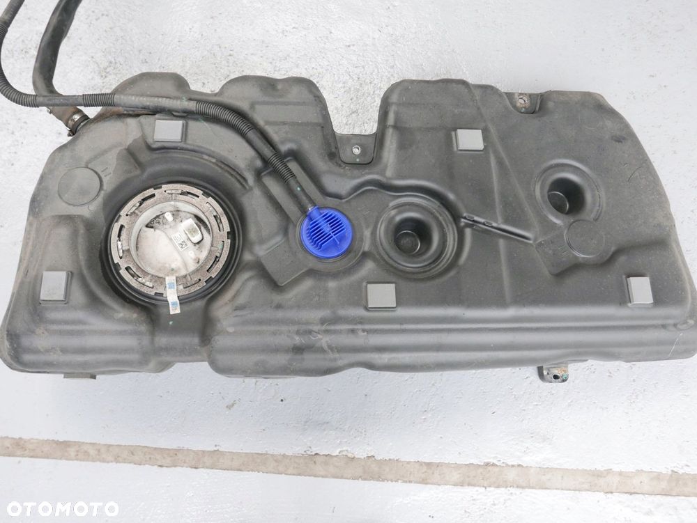 bmw f48 x1 bak zbiornik paliwa diesel 7348331 - 7