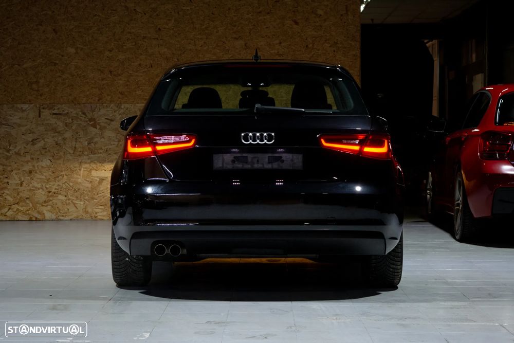 Audi A3 2.0 TDI Attraction - 6