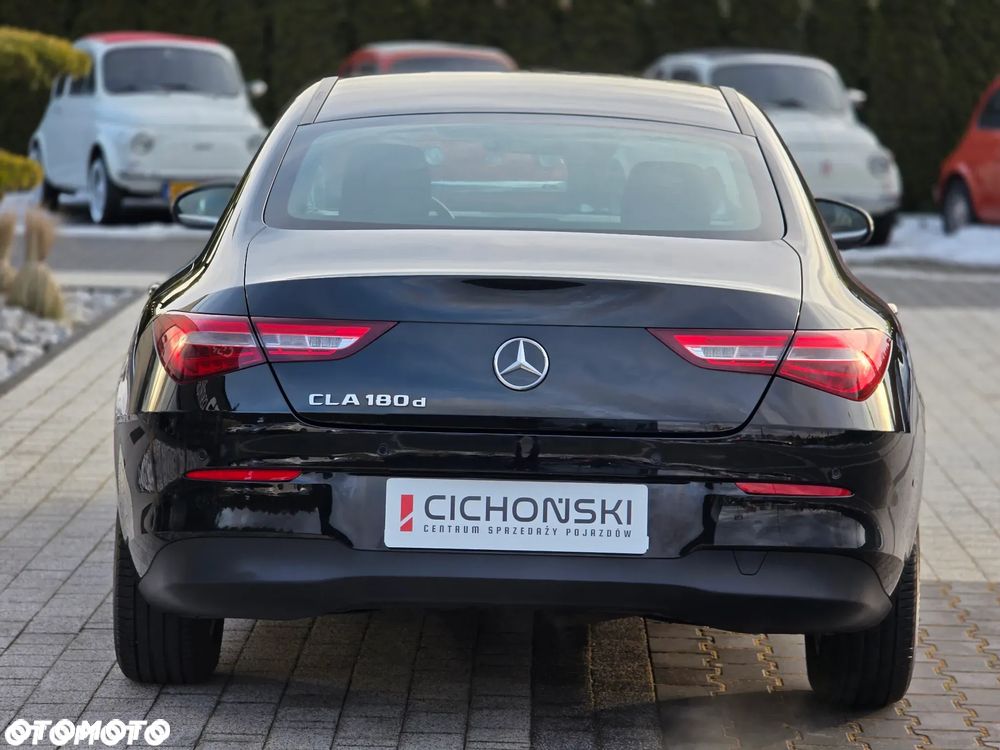 Mercedes-Benz CLA 180 d Progressive 8G-DCT - 9