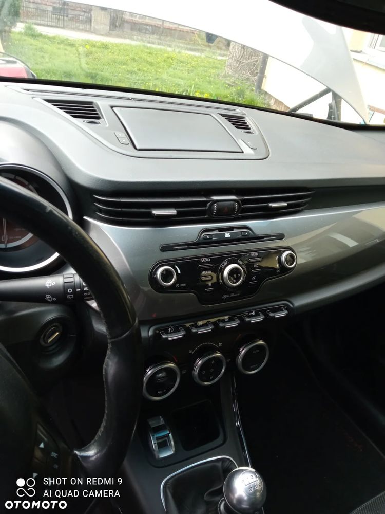 Alfa Romeo Giulietta 1.6 JTDM 16V - 4