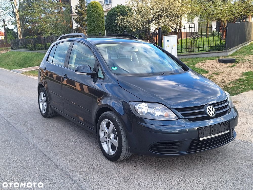 Volkswagen Golf Plus - 1