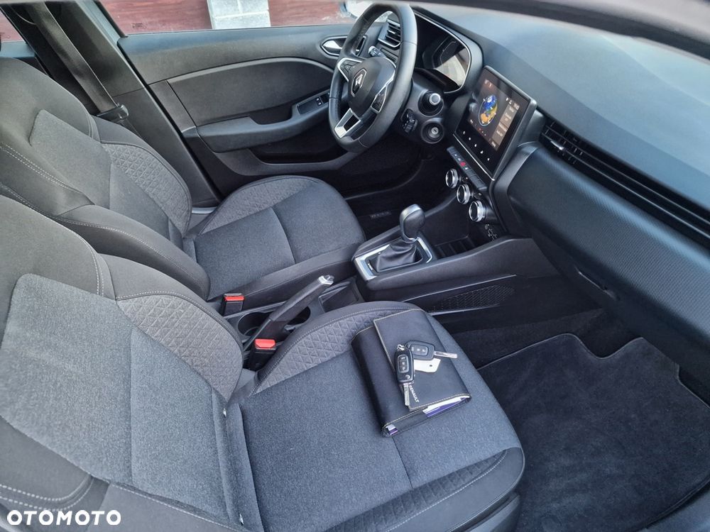 Renault Clio - 15