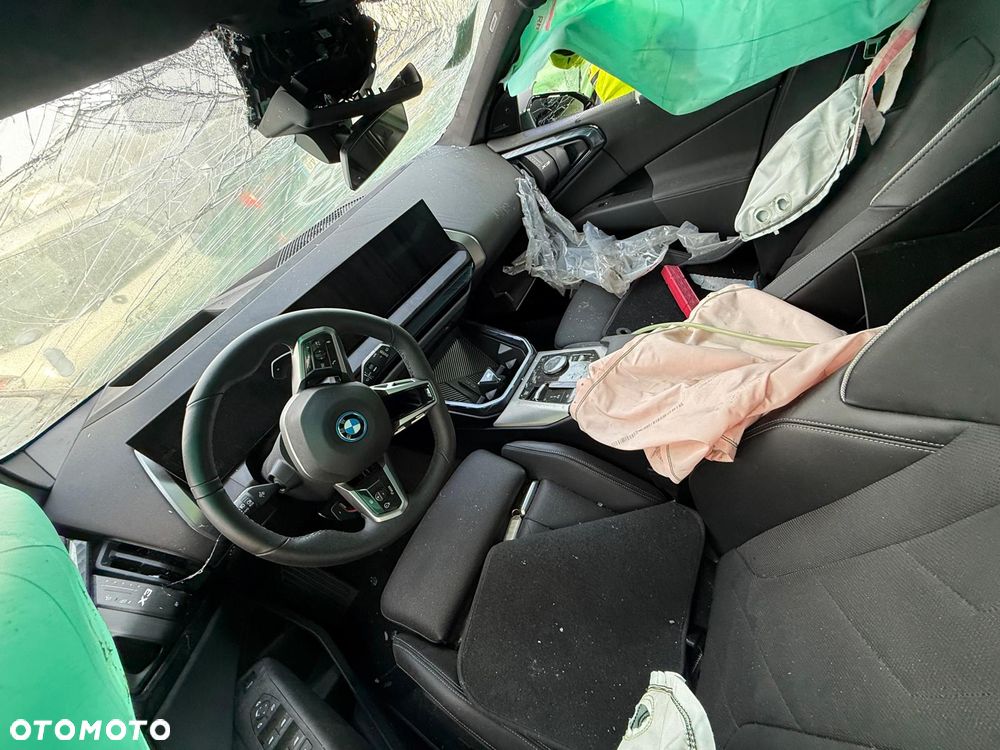 BMW X3 30e xDrive - 4