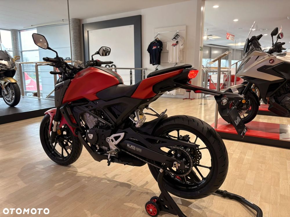 Honda CB - 9