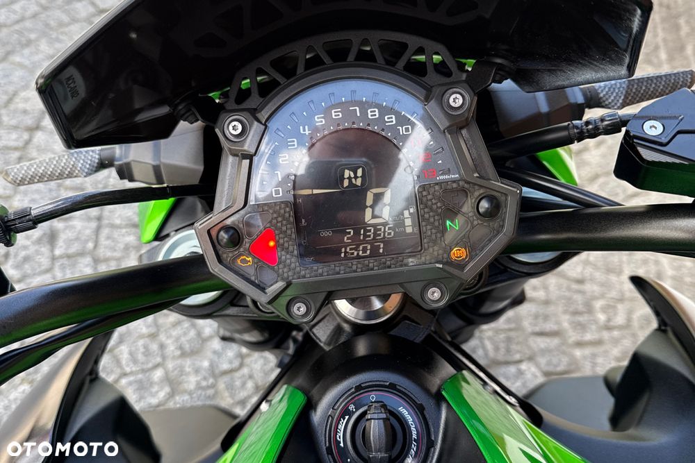 Kawasaki Z 900 - 13