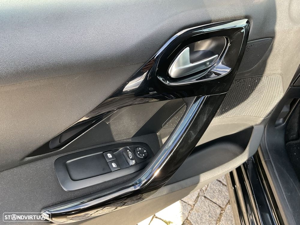 Peugeot 208 1.2 VTi Active - 20