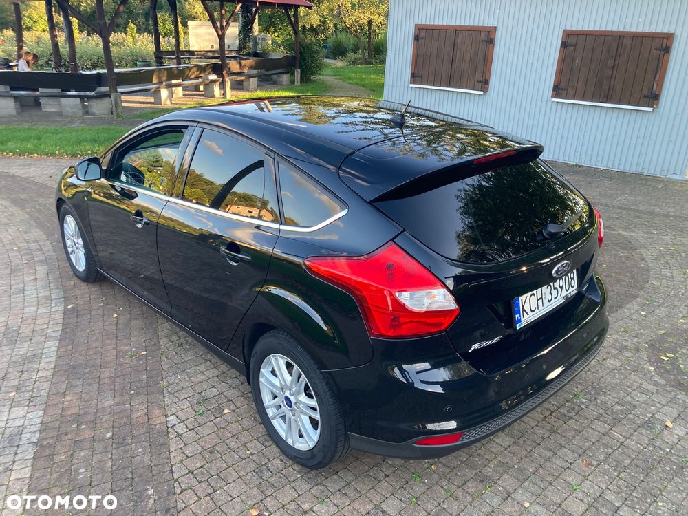 Ford Focus 1.6 EcoBoost Titanium - 11