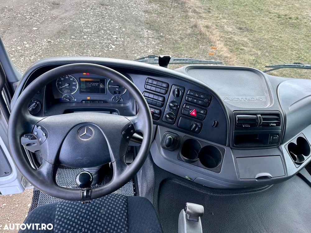Mercedes-Benz Actros 3355 - 8
