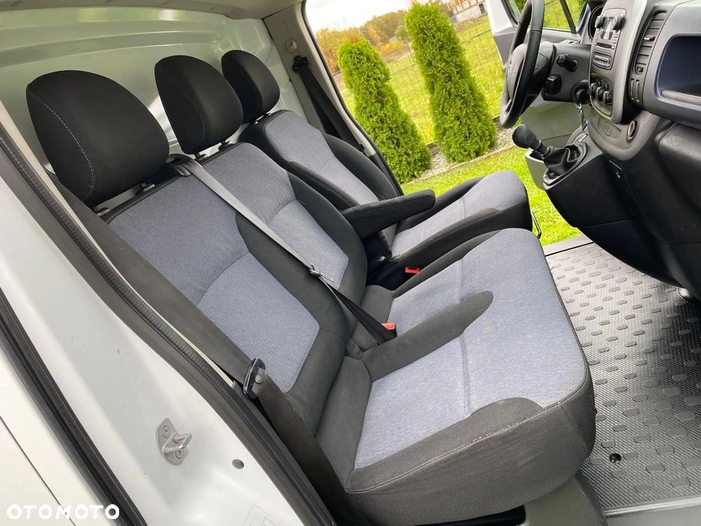 Opel VIVARO - 22