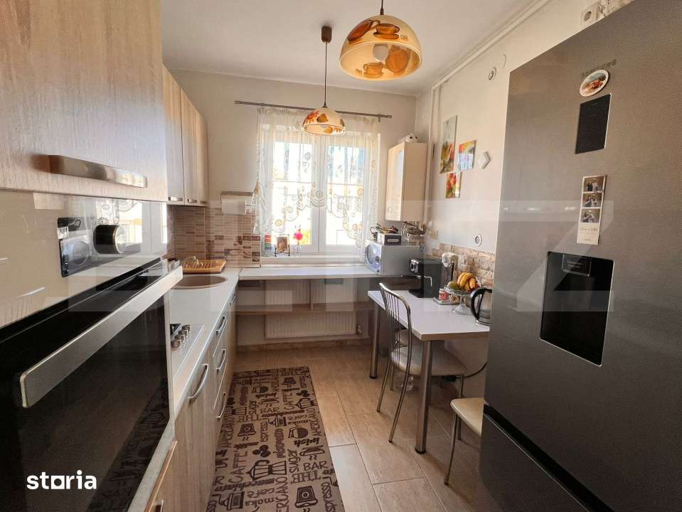 Se vinde apartament renovat si mobilat — fotografia 1