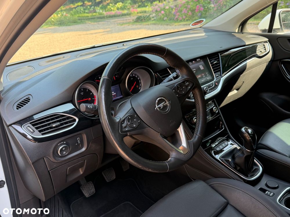 Opel Astra 1.4 Turbo Innovation - 12