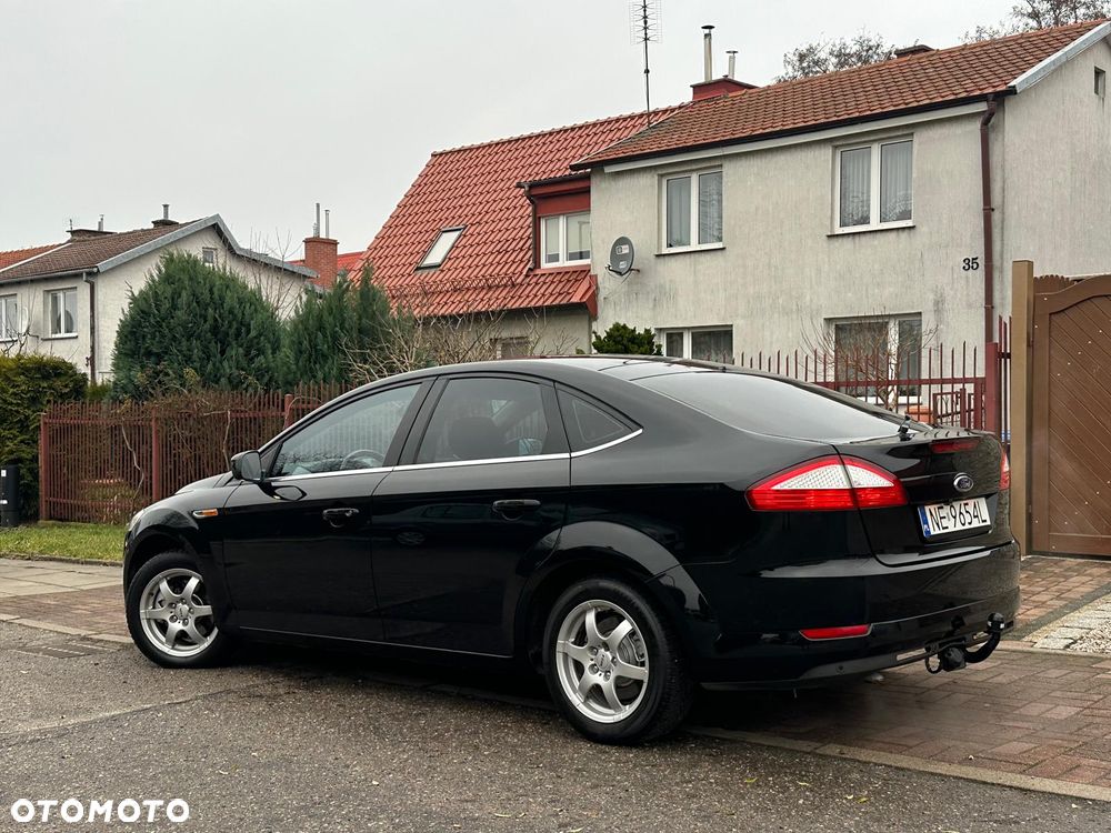 Ford Mondeo - 16