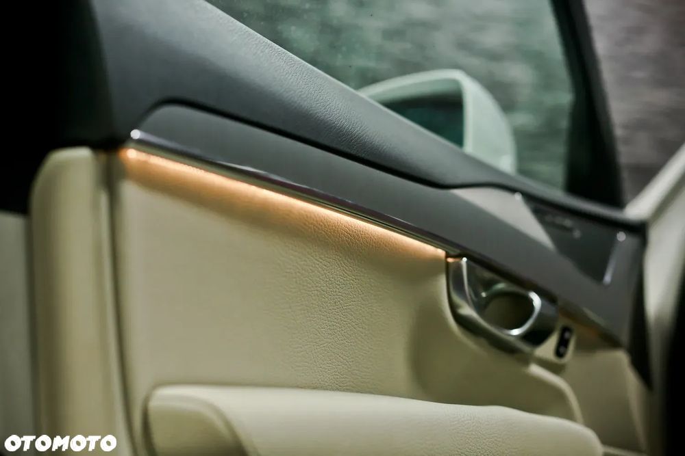 Volvo XC 90 T5 AWD Inscription 7os - 22