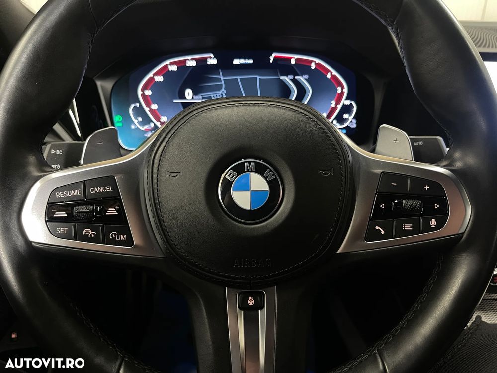 BMW Seria 3 330e AT PHEV - 24
