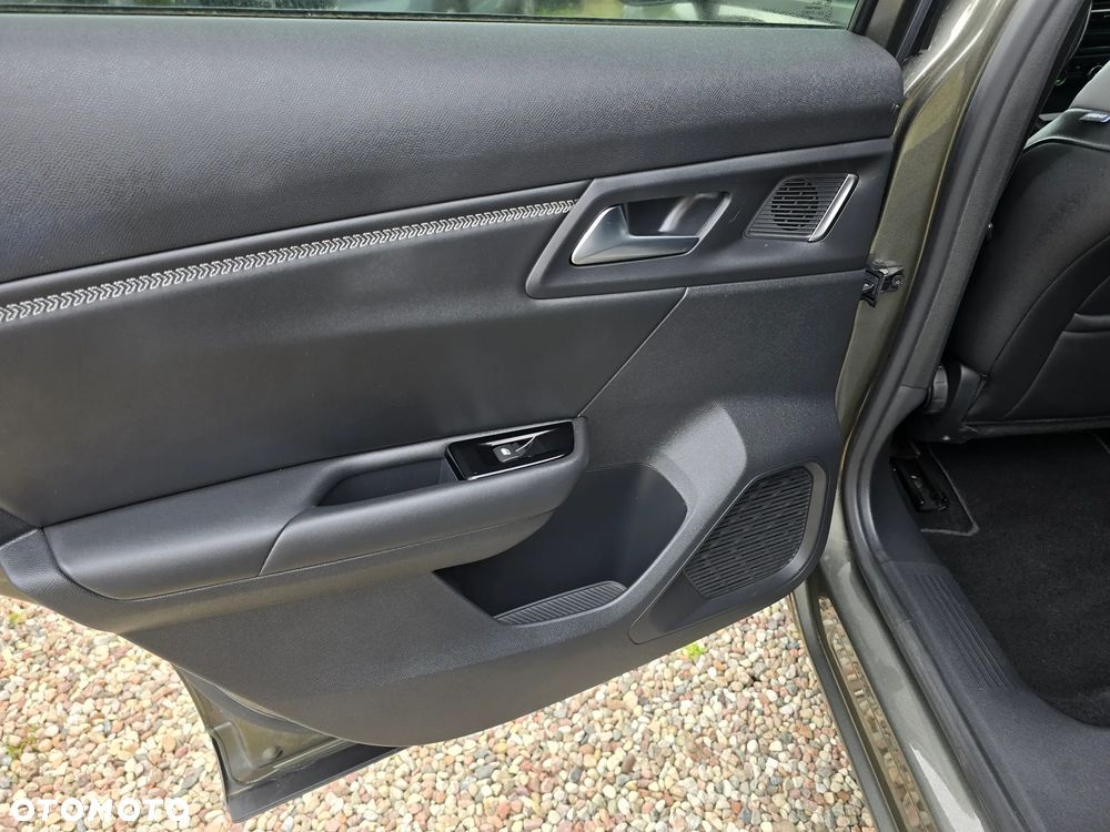 Citroën C5X 1.6 PHEV 225 Plus EAT8 - 18