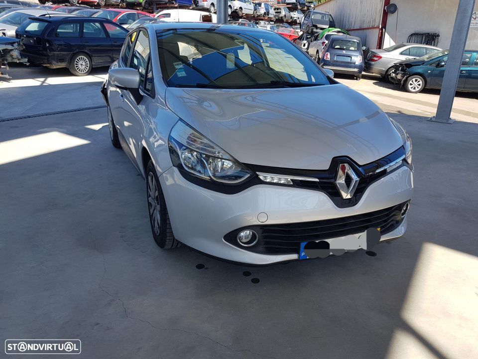 Renault Clio 2015 para peças - 1