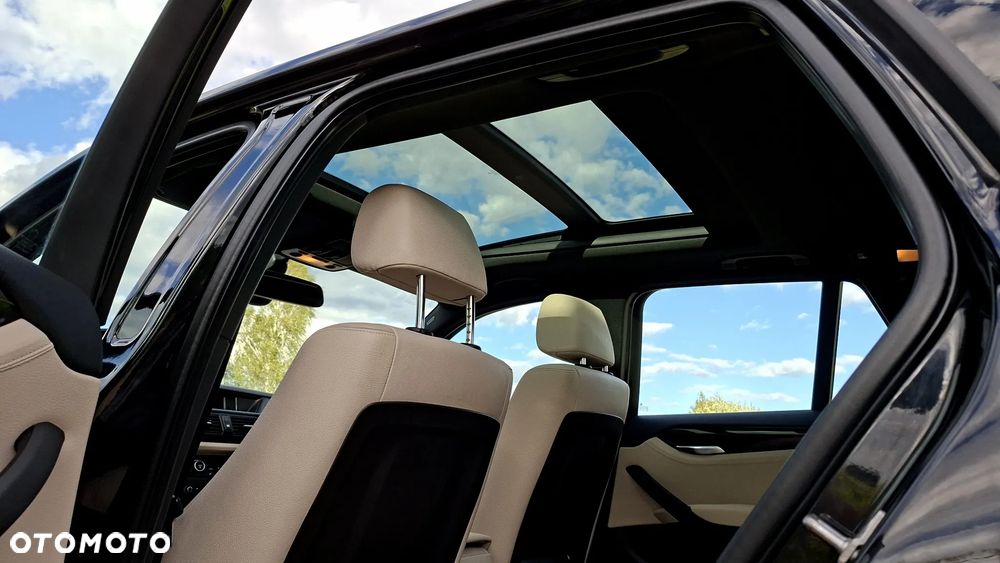 BMW X1 sDrive20d - 38