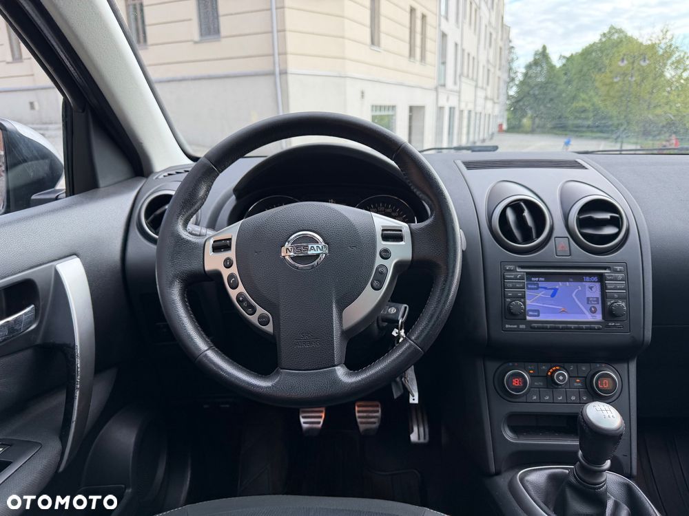 Nissan Qashqai+2 2.0 dCi DPF tekna - 10