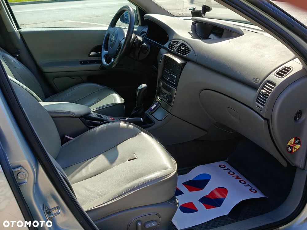 Renault Laguna 1.8 Automatik Initiale - 7