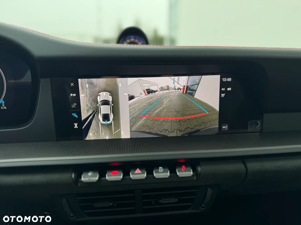 Porsche 911 Carrera 4 GTS PDK - 19