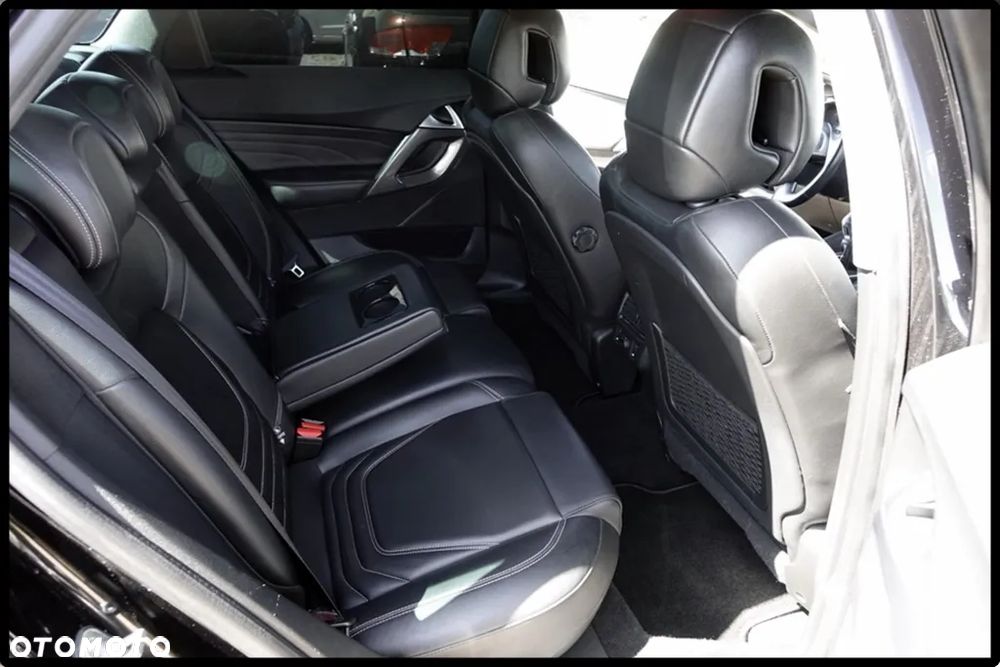 DS Automobiles DS 5 - 12