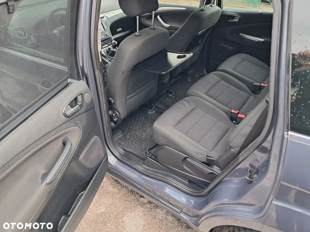 Ford S-Max 2.0 TDCi DPF Champions Edition - 13