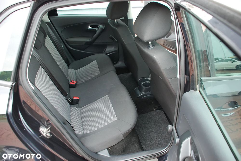 Volkswagen Polo 1.2 Trendline - 12