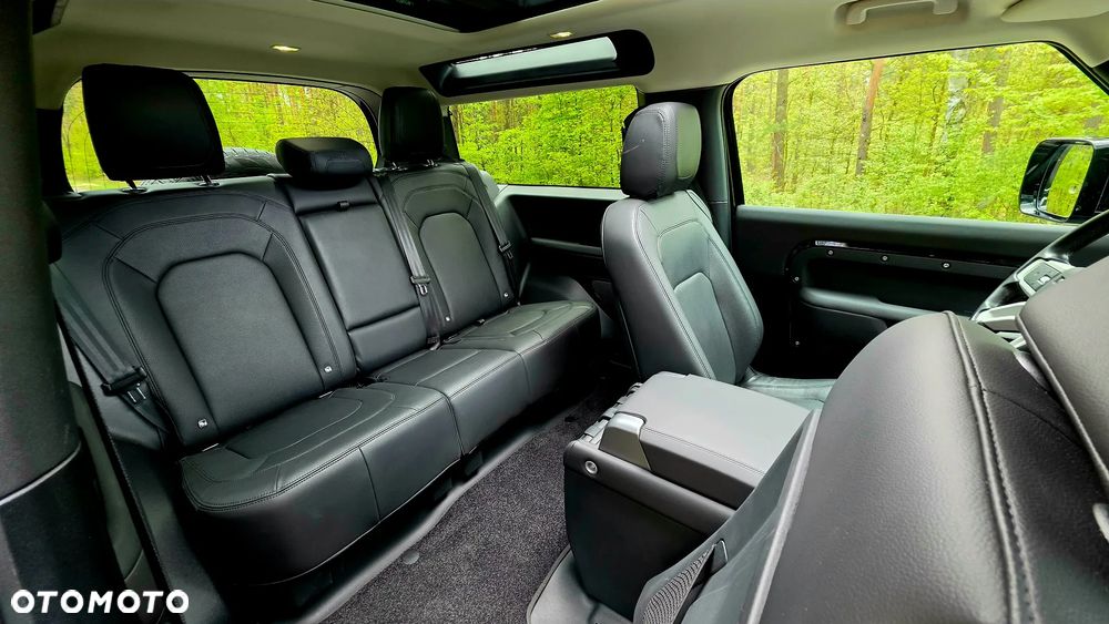Land Rover Defender 3.0 D250 mHEV XS Edition - 15