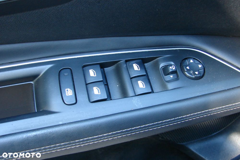 Peugeot 3008 THP 165 EAT6 Stop & Start Allure - 10