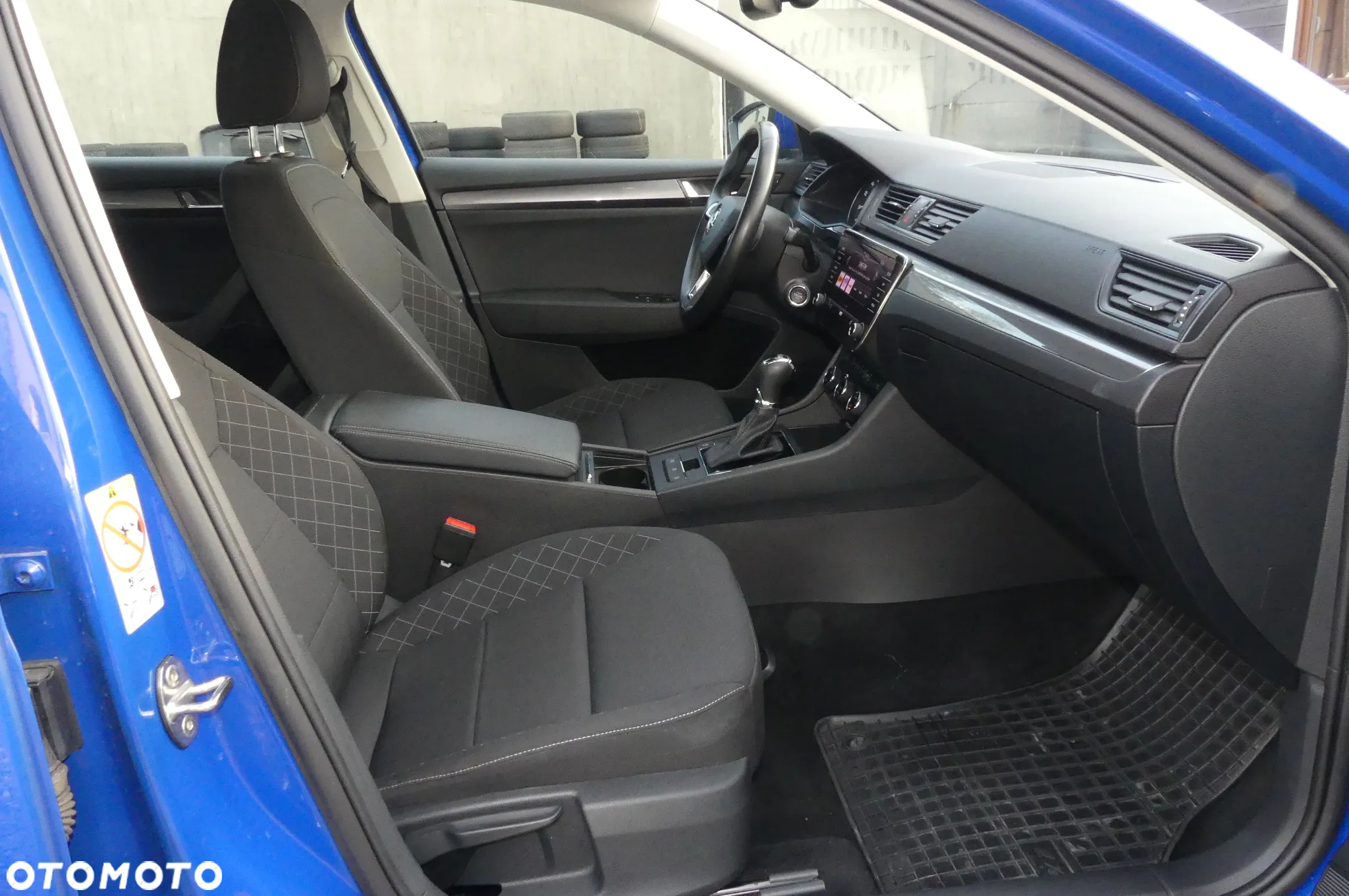Skoda Superb 1.5 TSI Ambition DSG - 9