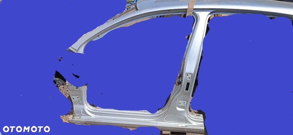 Lewy próg słupek VW Golf VI kod lak LA7W - 1