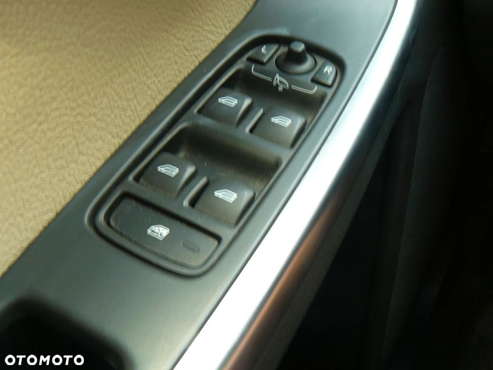Volvo XC 60 D3 Momentum - 12