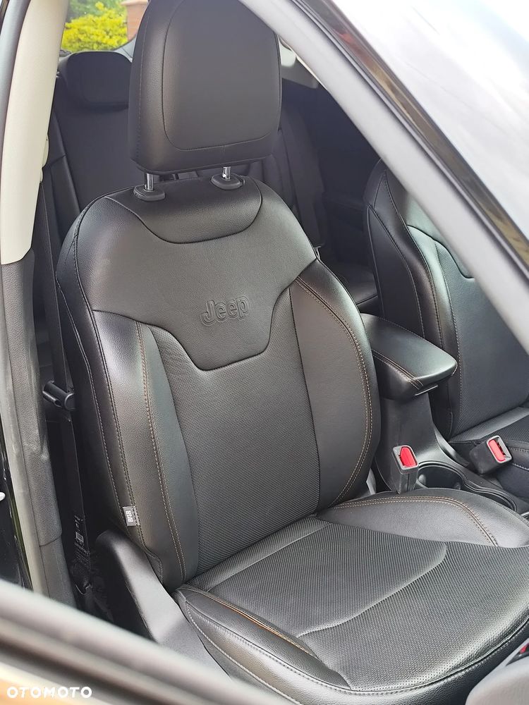 Jeep Compass 1.4 TMair Limited 4WD S&S - 16