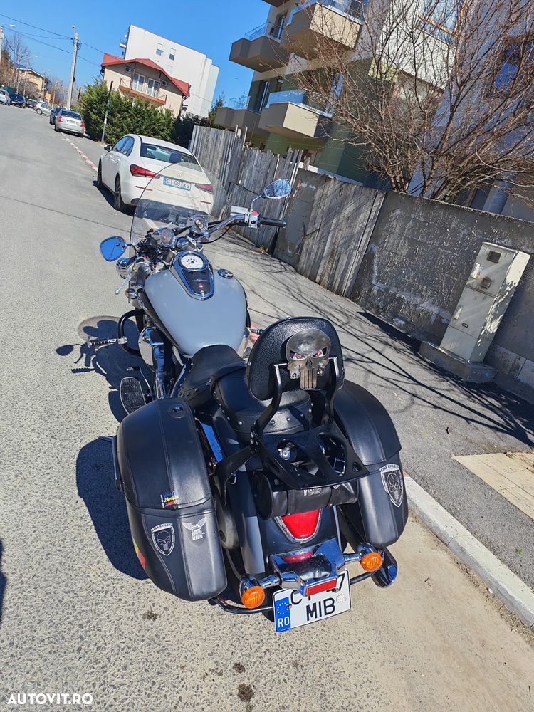 Suzuki Boulevard C109RT - 4