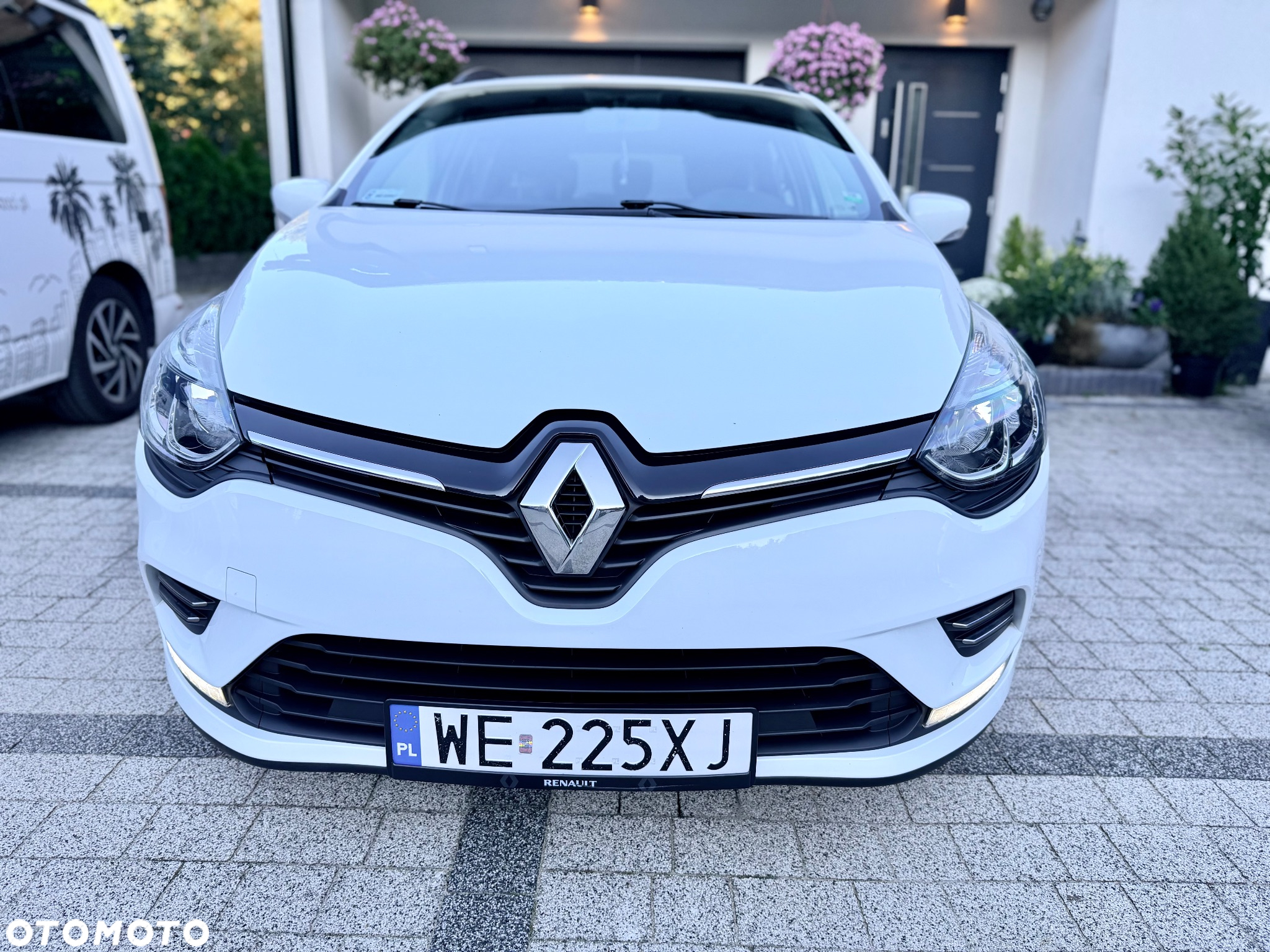 Renault Clio 0.9 TCe Alize - 10