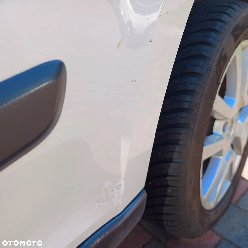 Skoda Yeti 1.2 TSI Ambition DSG - 16