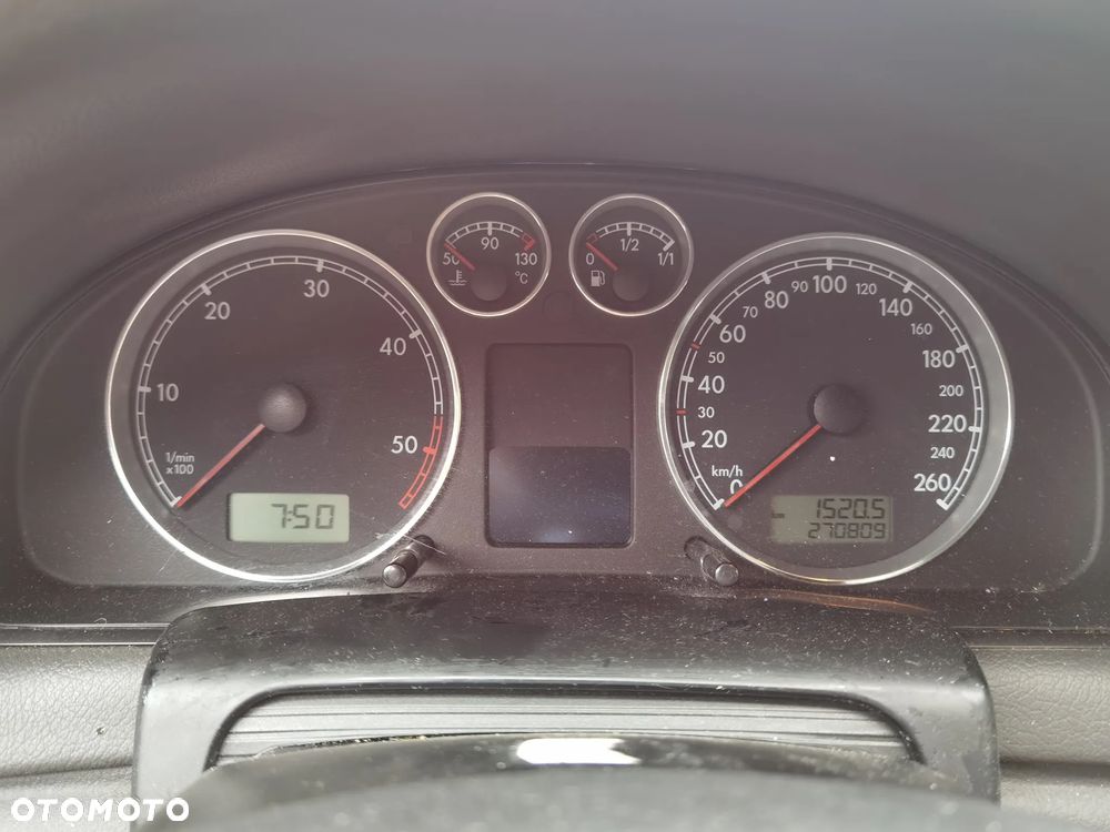 Volkswagen Passat 1.9 TDI Comfortline Family - 5