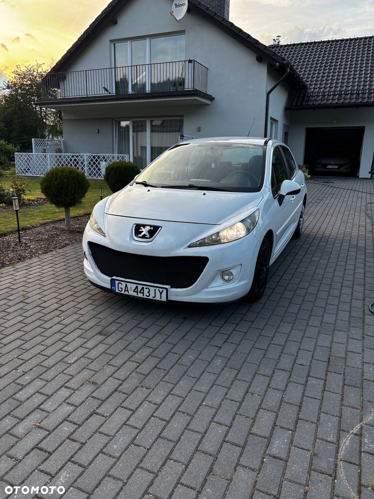Peugeot 207 1.4 HDi Trendy - 1