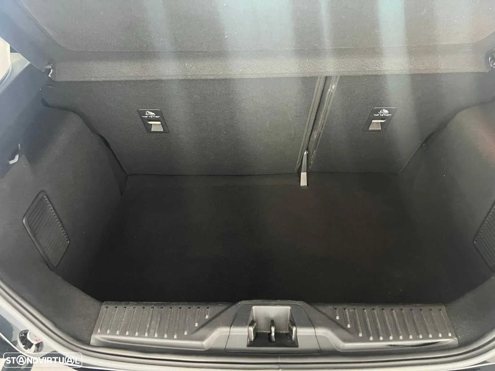 Ford Fiesta 1.0 EcoBoost Active - 12