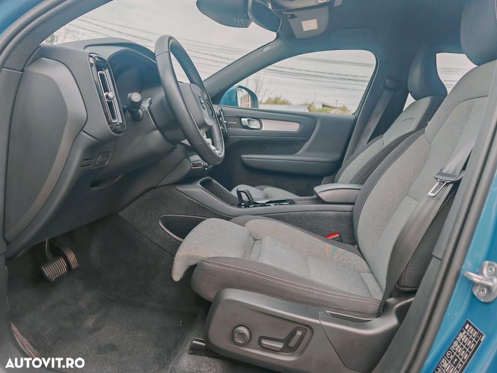 Volvo XC 40 T4 Recharge DKG Ultimate Bright - 14